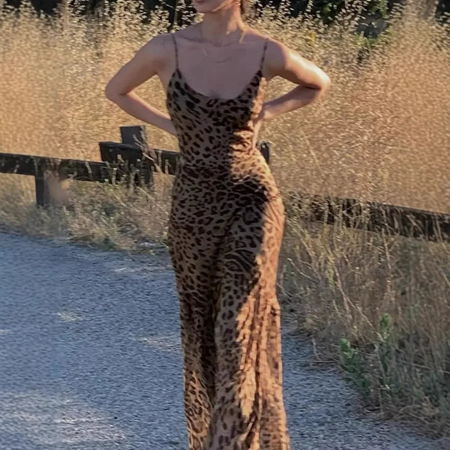 Voguable  European and American - new leopard-print suspender sexy dress slim slimming long dress summer beach vacation dress voguable
