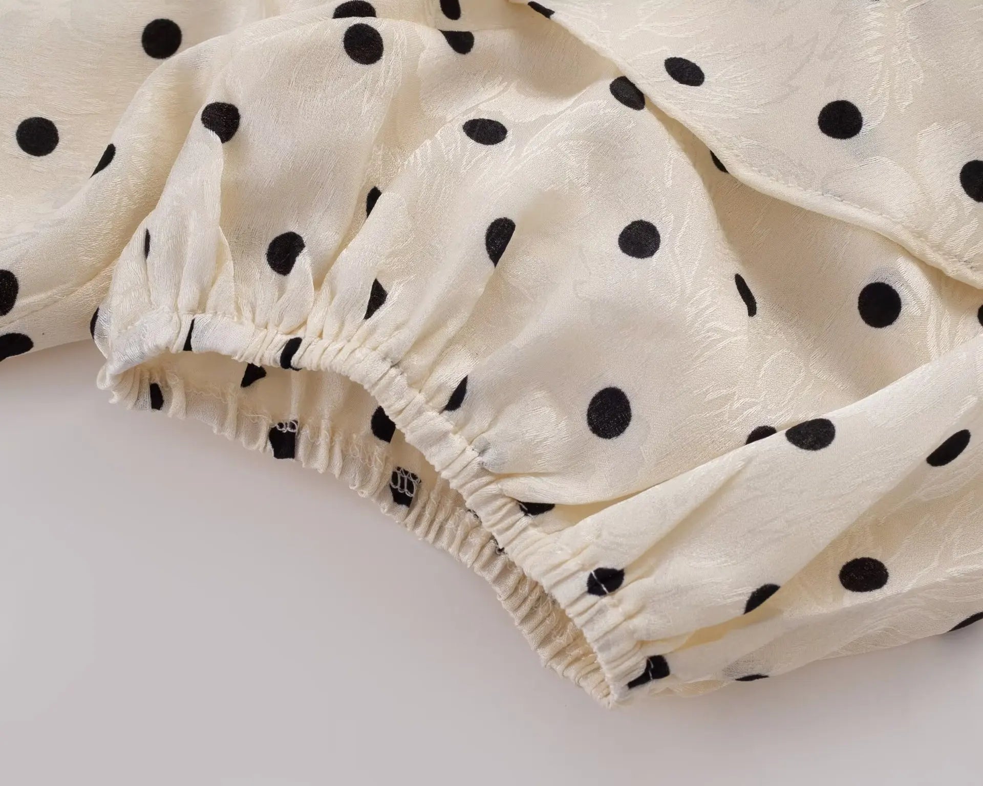 French Retro Polka Dot Print Long Dress Sweet Chic V-neck Summer Women Dress Short Sleeve High Waist Elegant Lady Dresses 2025 voguable