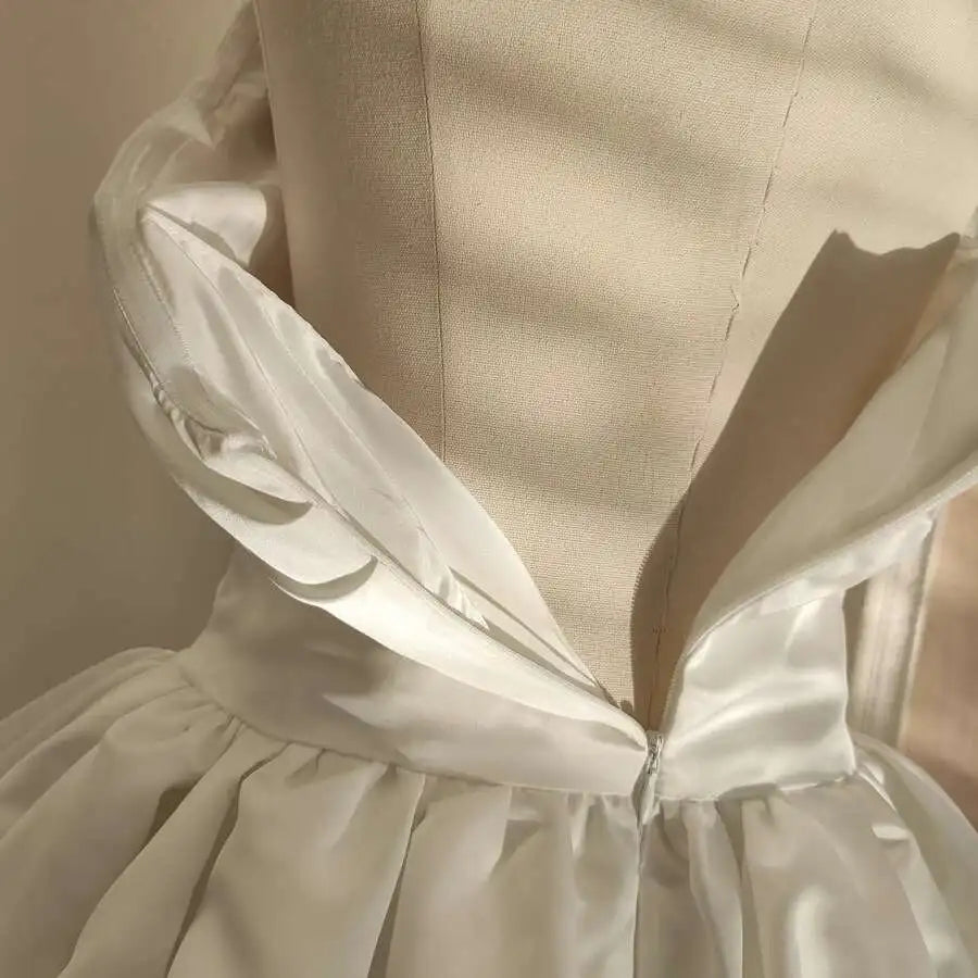 Fashion White 3D Flower Flods Strapless Puffy Dress Women's Slach Neck Slim Fit Big Swing Mini Dresses Summer 3A120 voguable
