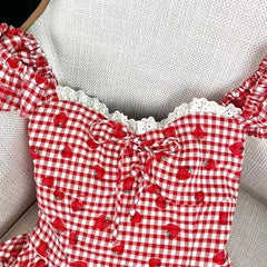 Voguable  Gentle Cute Print Strawberry Fresh Ropa Mujer Sweet French Age Reduction Bow Slim Blusas Plaid Short Lace Patchwork Shirt voguable