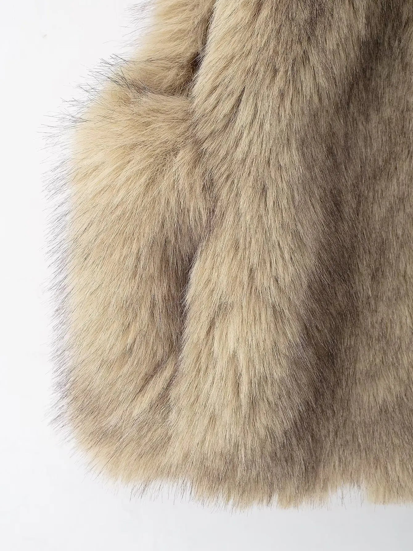 Voguable  Sexy Faux Fur Sleeveless Vests for Women Cropped Jackets Fashion Slim Autumn Winter Thick Warm Furry Short Coats Female voguable