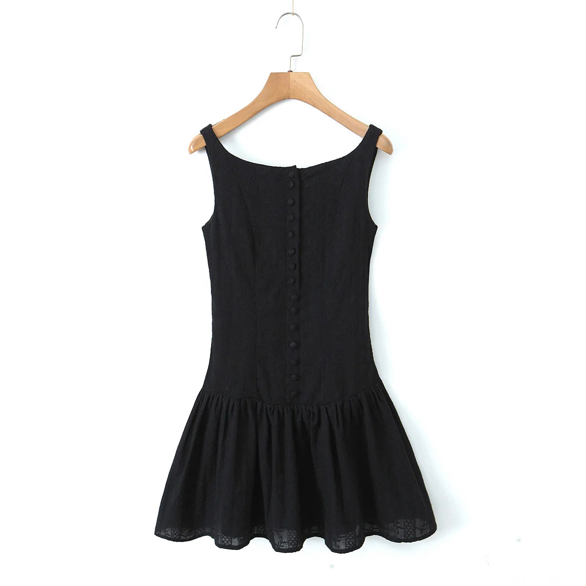 2024 Sexy White Embroidery Lace Low Waist Mini Tank Dress Women Open Buttons Neck Bodycon Sleeveless Ruched Hem Swing Party Robe voguable