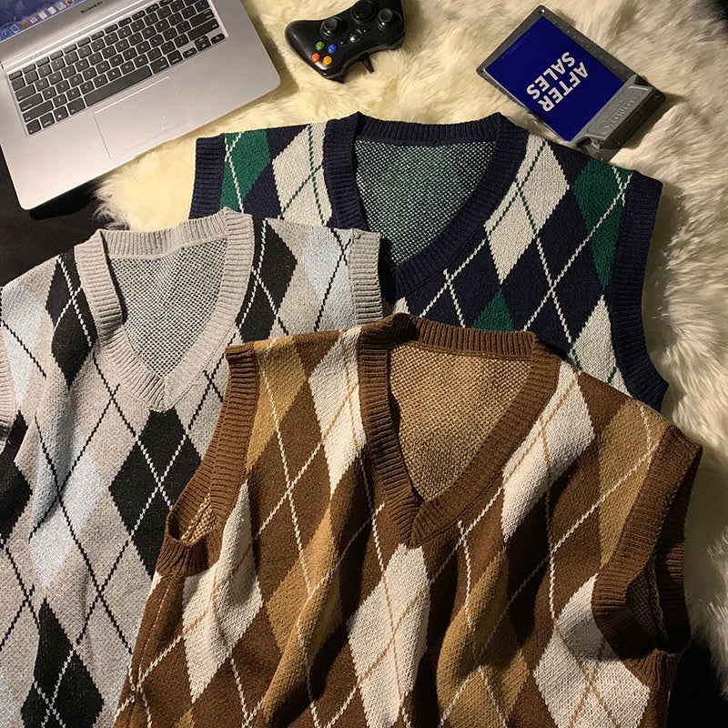 2025 Spring Autumn Diamond Grid Candle Knitted Vest Men Women Loose Pullover Retro Outer Sleeveless Sweater Vest Aesthetic voguable
