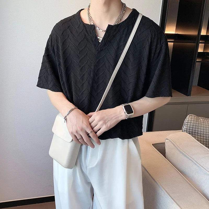 Voguable Summer Short-sleeved T-shirt Men Fashion Casual Black White Pleated T-shirt Men Streetwear Korean Loose V-neck T Shirt Men Tops voguable
