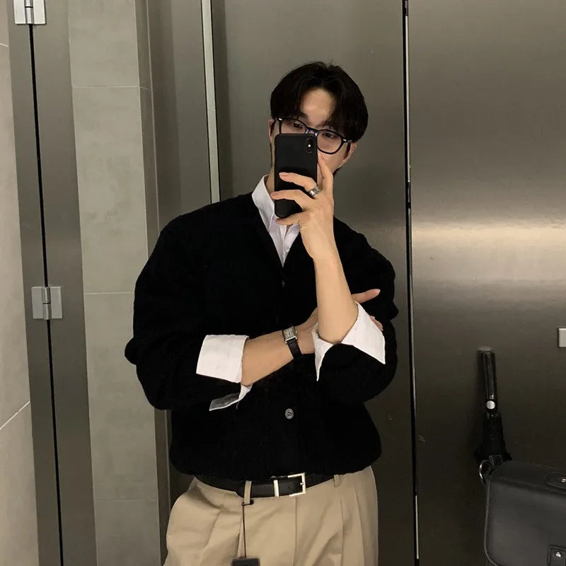 New Korean Fashion Men Cardigan Light Luxury Knitted O Neck Long Sleeve Sweater Coats  Autumn Leisure Premium Jacquard Knitwear voguable