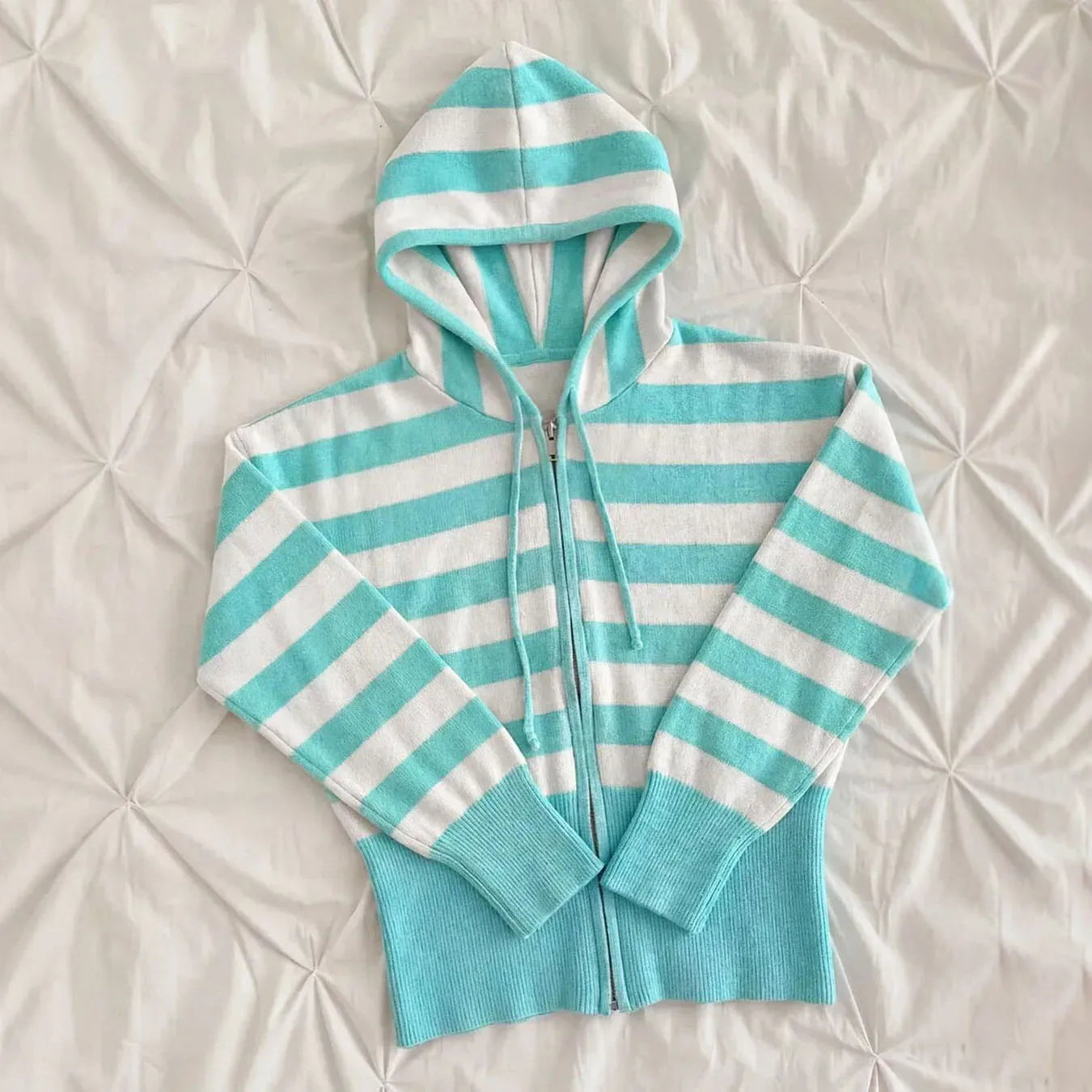 Voguable  New autumn and winter striped hooded slim knit short zipper drawstring waist cinching casual sweater voguable