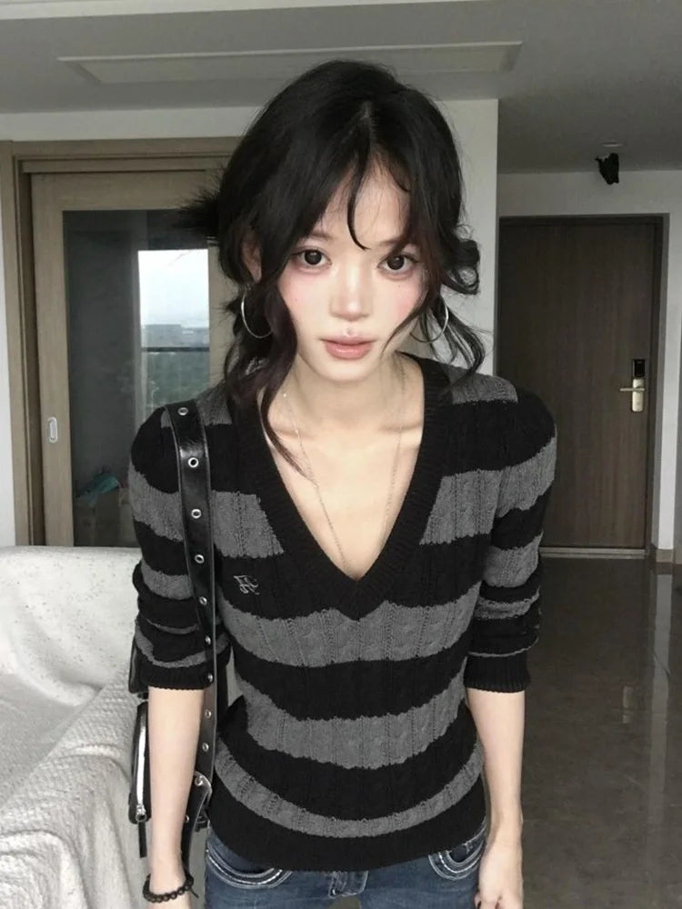 V Neck Vintage Striped Sweater Women Sexy Slim Long Sleeve Y2K Knitted Jumper American Retro Harajuku Letter Fall Pullover voguable