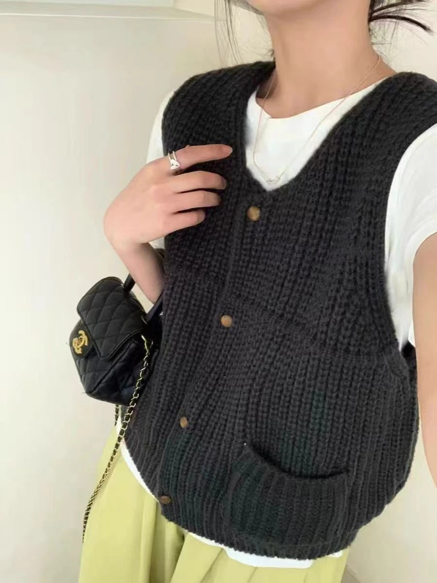 Chunky Knit Sweater Vest for Women Button Up Sleeveless Knit Top with Front Pockets Korean Ladies Casual Chic Outfit voguable