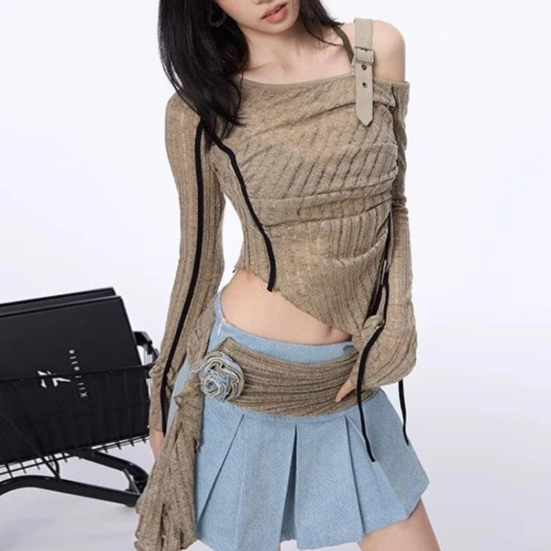 2000s Aesthetic Vintage T-shirts Women Sexy Y2k Punk Gyaru Long Sleeve Crop Streetwear Asymmetrical Top Slash Neck Tee voguable