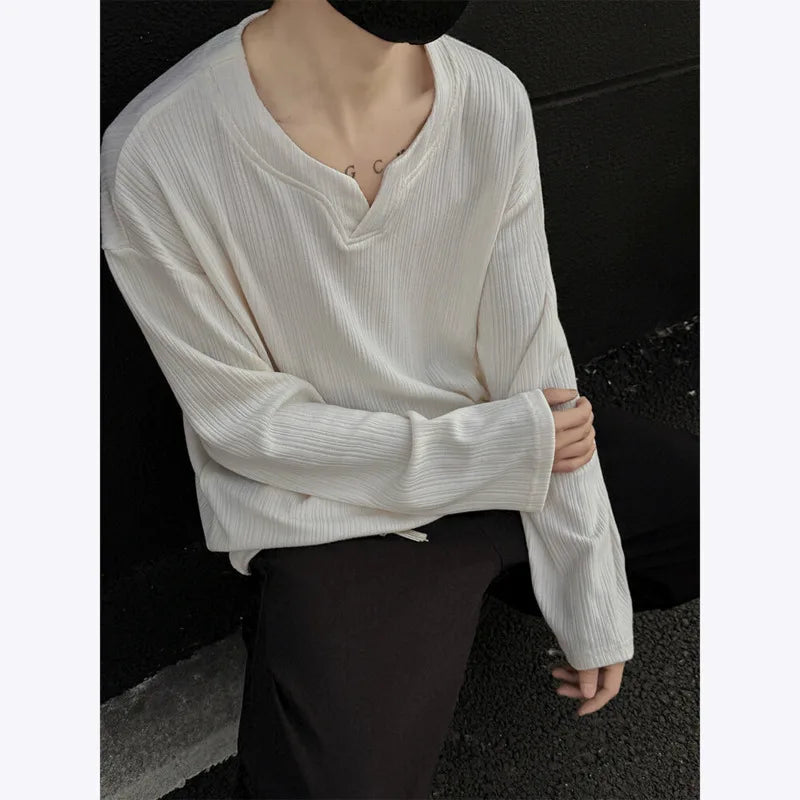 Spring Long Sleeved T-shirt Men Fashion Casual V-neck T Shirt Men Streetwear Korean Loose Pleated T Shirt Mens Top M-3XL voguable