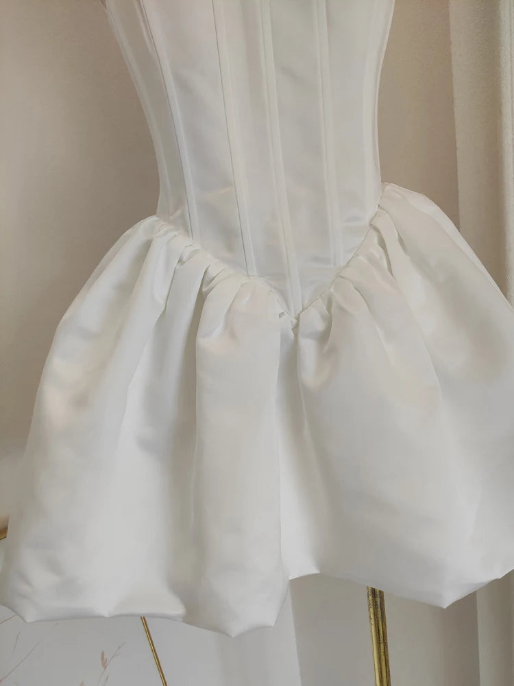 Women's Minimalist Strapless Dresses Slash Collar High Waist Sleeveless Slim Elegant Dress Female Autumn 2025 New voguable