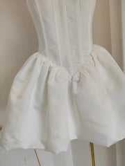 Women's Minimalist Strapless Dresses Slash Collar High Waist Sleeveless Slim Elegant Dress Female Autumn 2025 New voguable