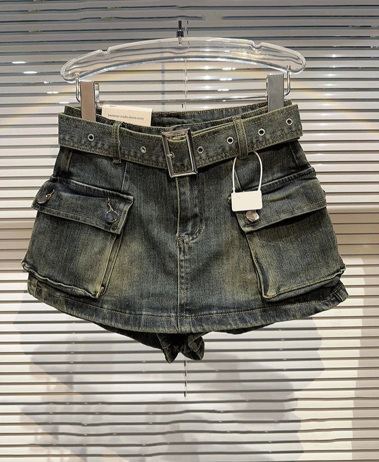Fashion Simply Solid Color Belt Waist Shorts For Women 2023 Summer New Casual High Waist Mini Shorts Skirts Female  voguable