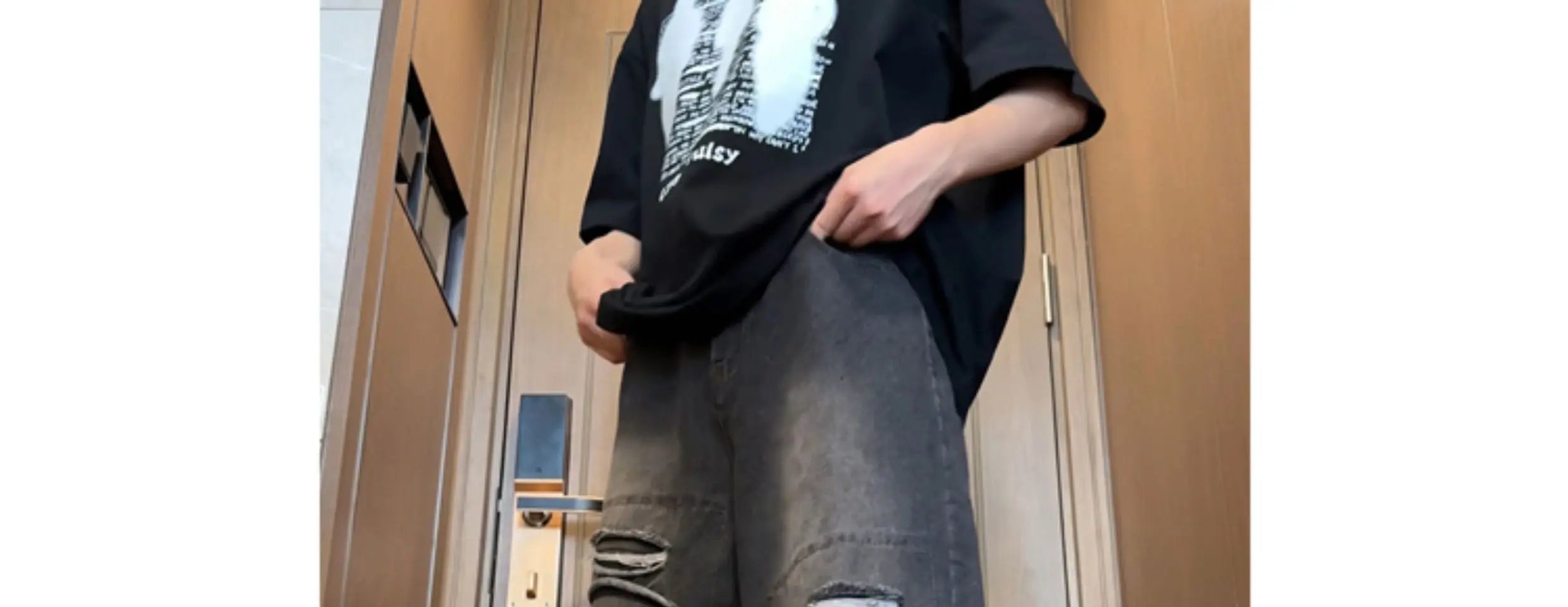 Beggar jeans men Vintage Streetwear Ripped Hole Jeans Men Women Harajuku Aesthetic Wide Leg Denim Trousers Unisex Straight Pants voguable