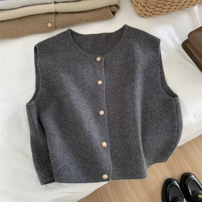 Crew Neck Women's Korean Solid Button Short Sleeve Cardigan Coats Sweater Knitted Sleeveless Ladies Elegant Tanks Bottoming voguable