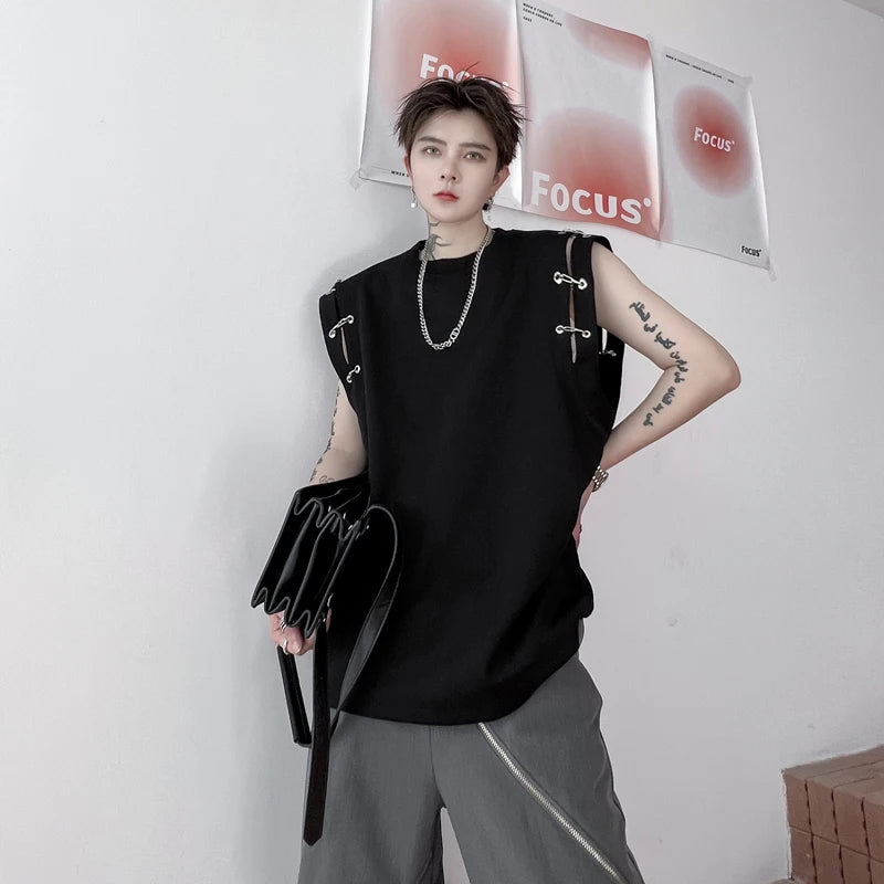 Voguable Stylish High Street Original Sleeveless T-shirts Men's 2024 Summer New Trendy Metal Buckle Decorate Male Vets Tops voguable