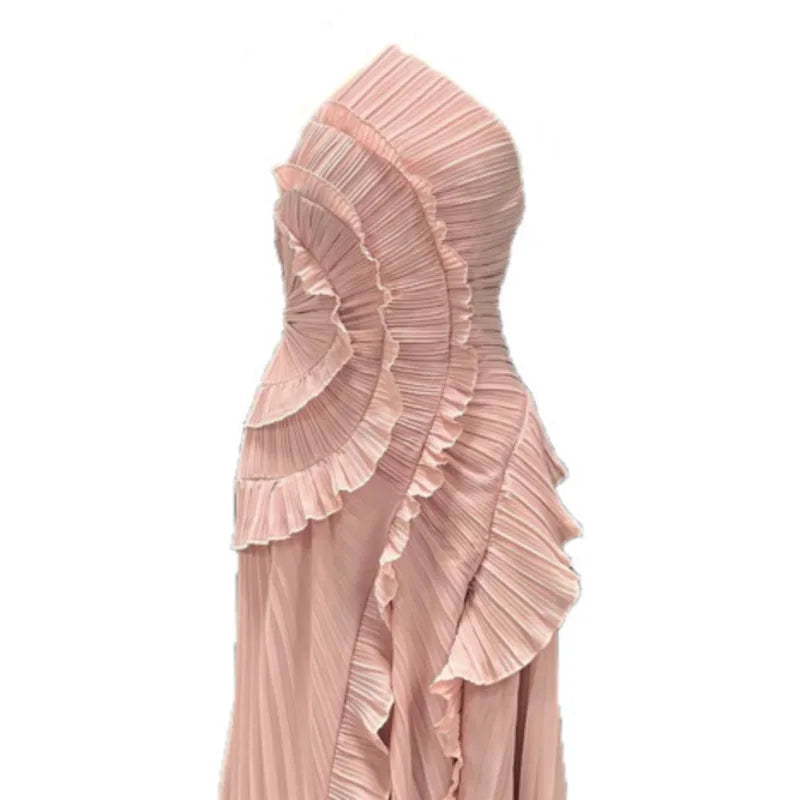 Fashion Folds Irregular Dress Women's Halterneck Sleeveless Tierred Casual Dresses 2025 Summer New Tide voguable