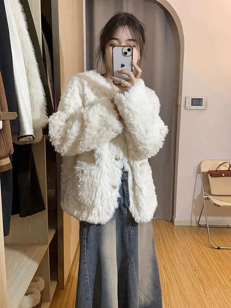 Winter Sweet Korean Faux Lamb Coat Women Vintage Warm Thick Long Sleeve Cute Jacket Casual O Neck Pockets Elegant White Tops New voguable