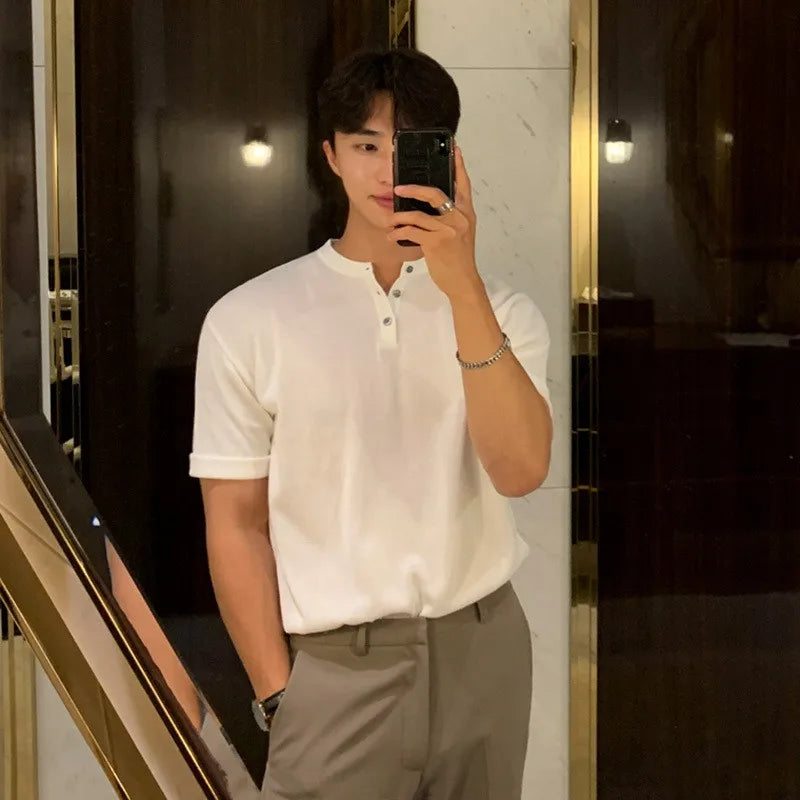 New Fashion Korean Style Men T-shirt Light Luxury Knitted Henry Collar Tops Casual Solid Color Short Sleeve Breathable Knitwear voguable