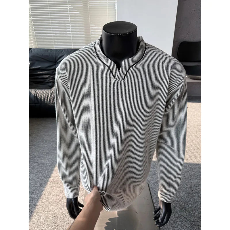 Autumn Long Sleeved T-shirt Men Fashion V-neck T-shirt Men Streetwear Hip-hop Loose Casual Pleated T Shirt Mens Top M-3XL voguable