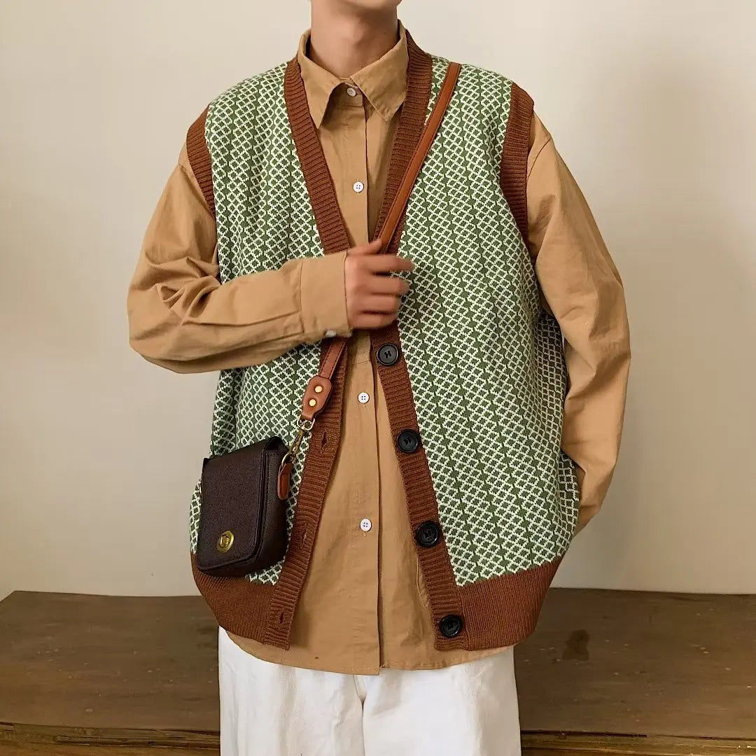 Sweater Vest Men Retro Handsome Knitwear High Street Fashion Clothing Harajuku All-match Autumn Cool Teens V-neck Kpop Japanese voguable