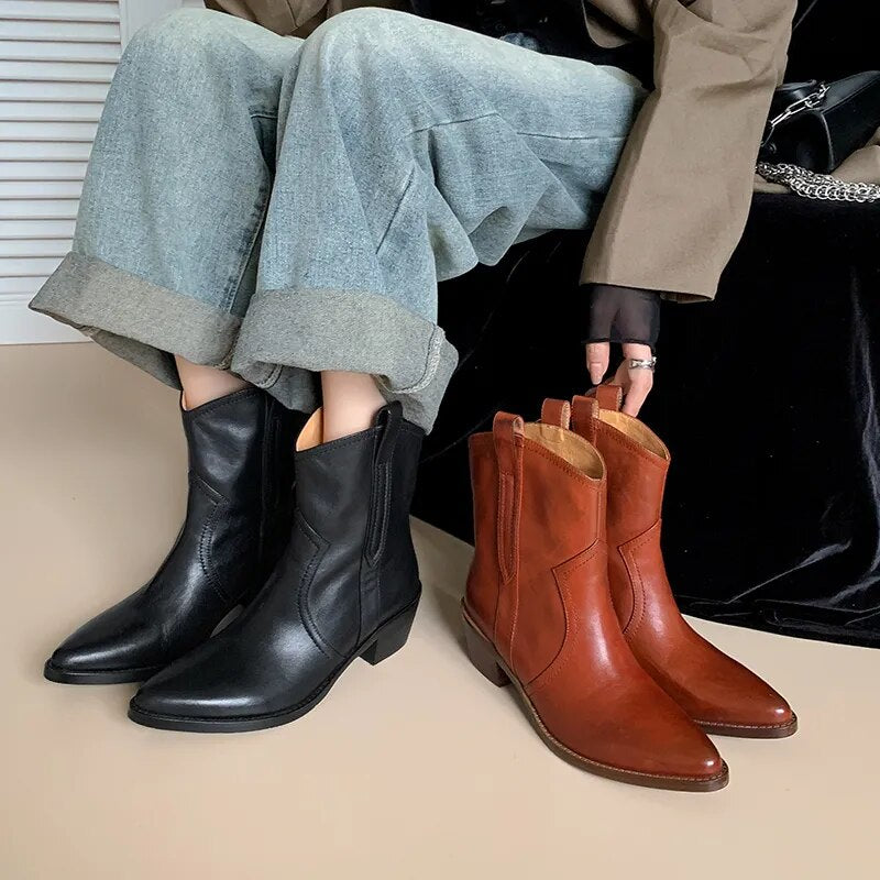 New Winter Chelsea Boots for Woman Genuine Leather Pointy Toe Wedge Heel Ankle Boots Simple Comfortable Cowboy Boots Female voguable