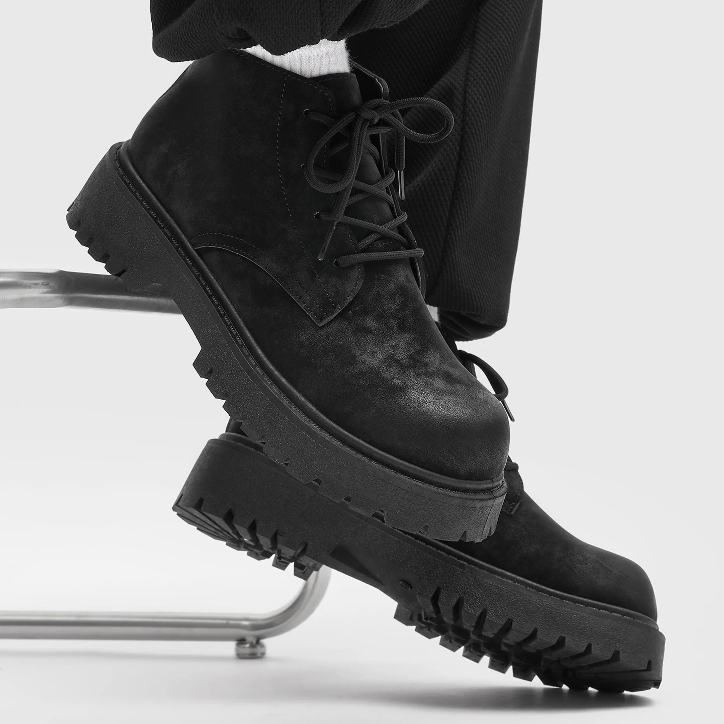 Voguable  Unisex Height Increasing Leather Boots – Vintage Round Toe Lace-Up Thick Bottom Ankle Shoes for Fall Winter Daily Wear voguable