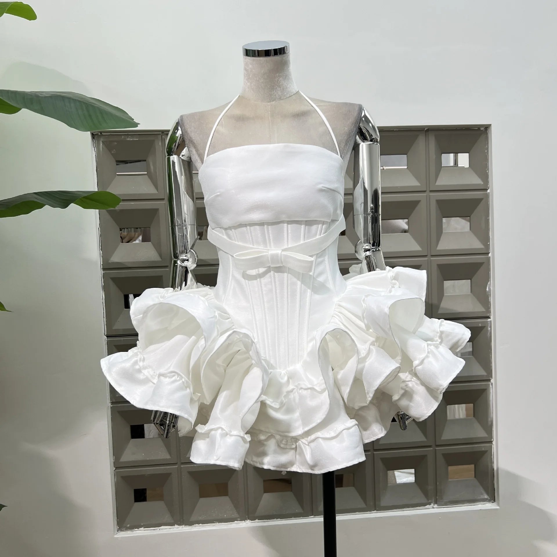 Fashion Solid Color Folds Dress Women's Strapless Fishbone Waist Retraction Dresses 2025 Summer New Tide voguable