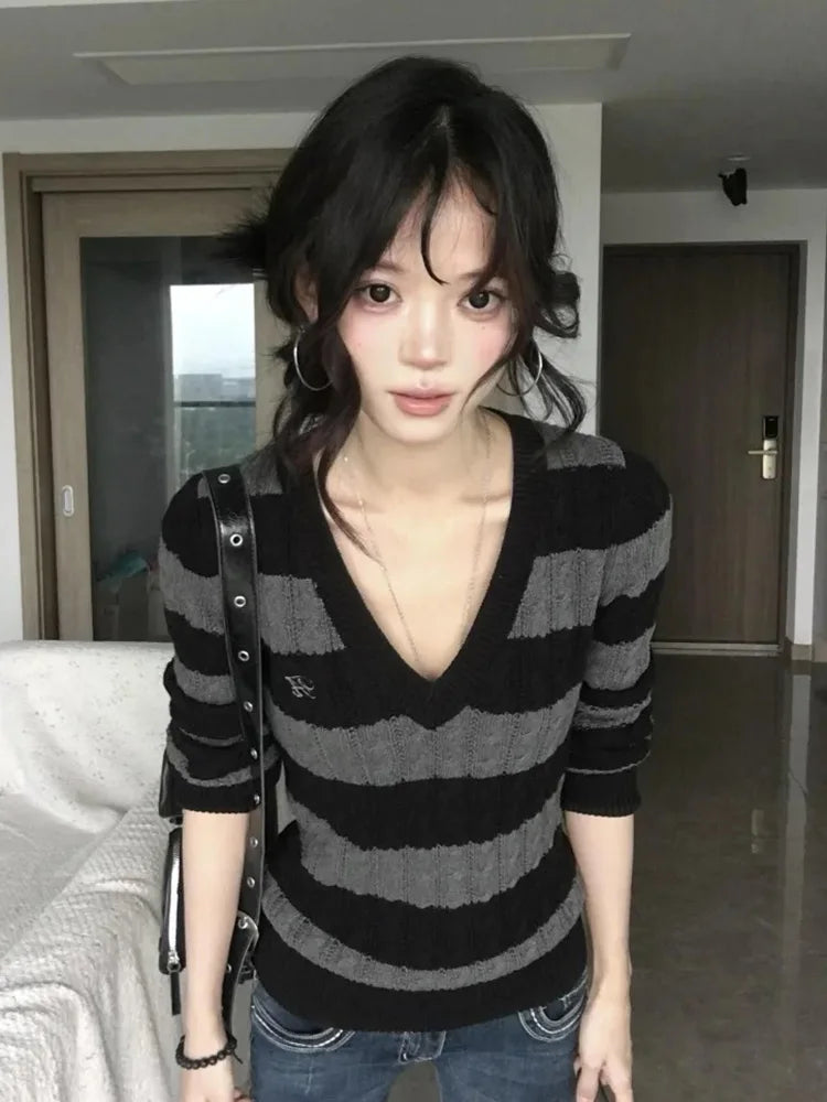 V Neck Vintage Striped Sweater Women Sexy Slim Long Sleeve Y2K Knitted Jumper American Retro Harajuku Letter Fall Pullover voguable