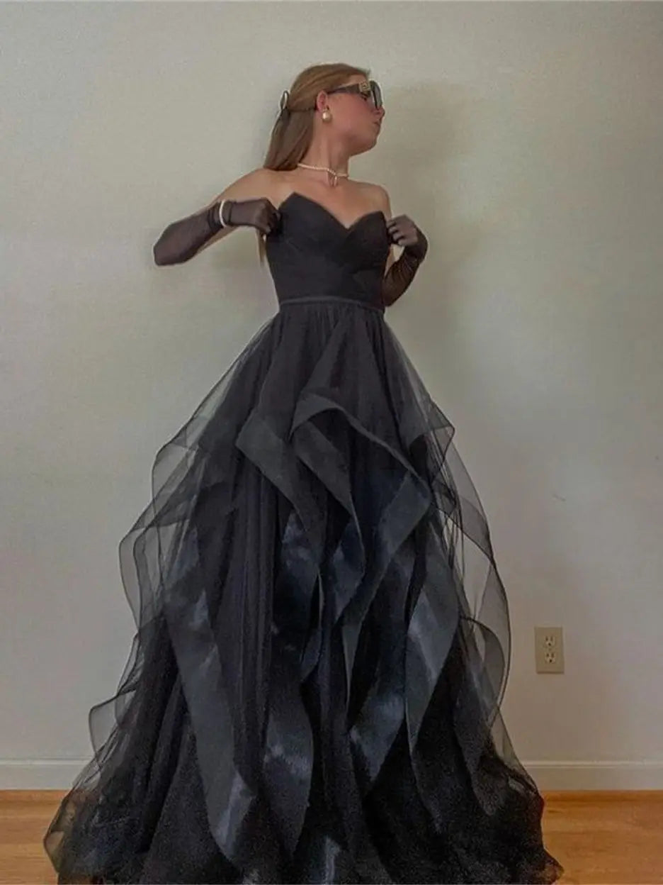 Voguable  Black A-line Evening Dress Sexy Edge Curl Prom Dress Strapless Party Dress With Gloves Gothic voguable