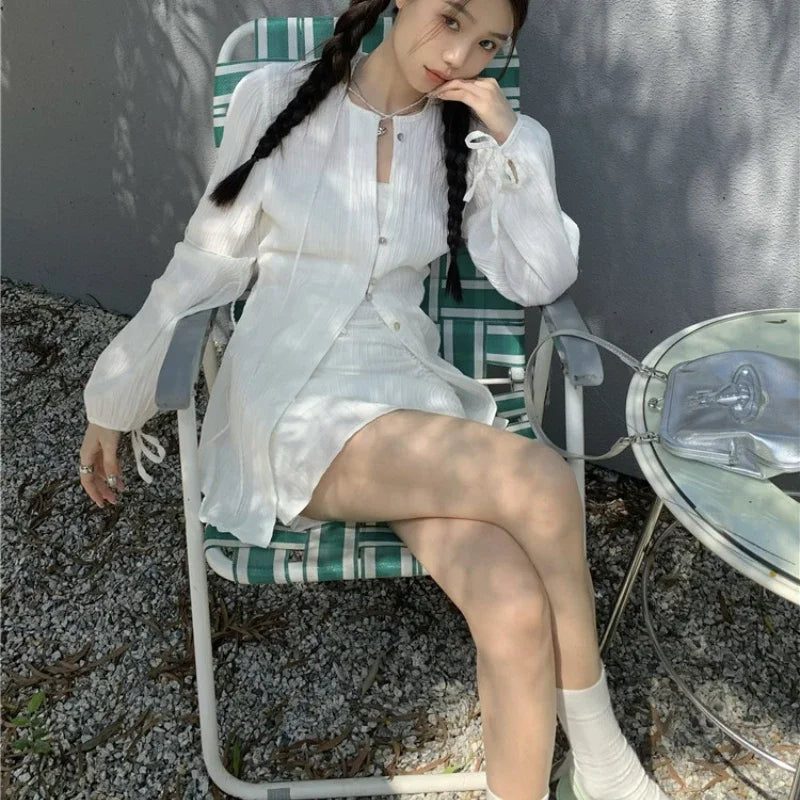 Voguable 2024 Spring New High Street Fashion Sunscreen White Long-sleeved Shirt for Women + Sexy Slim A-line Skirt Two-piece Suit voguable