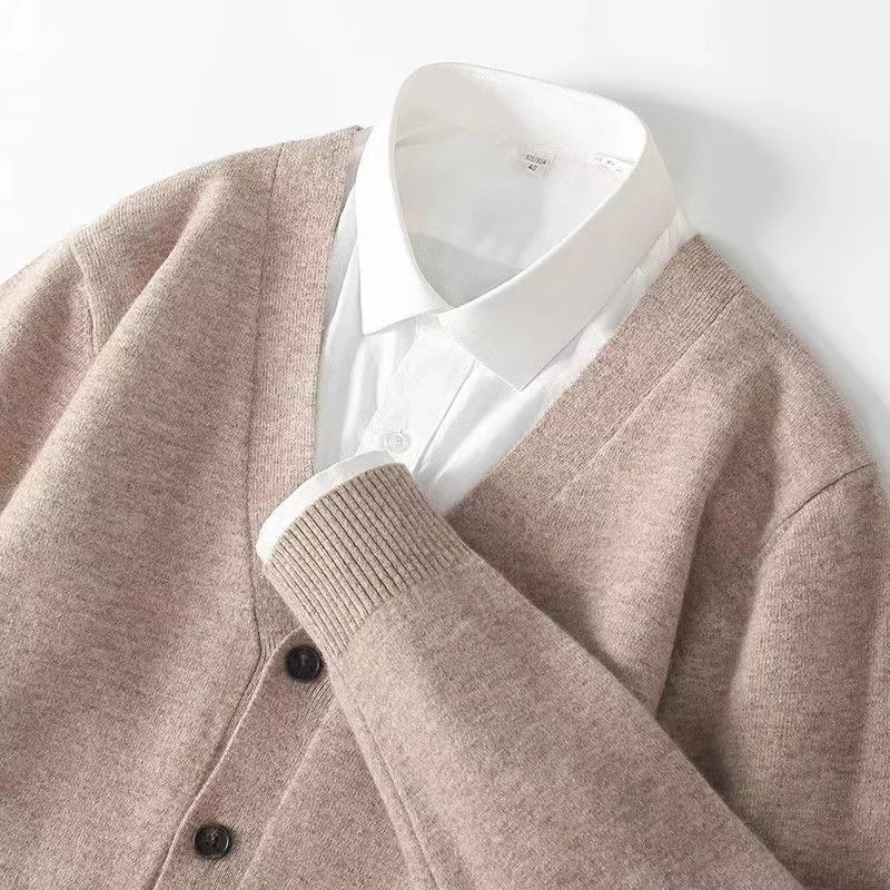 Autumn/Winter New Men's Business and Leisure V-neck Thin Knitted Cardigan Sweater Warm and Fashionable High Quality Knitted voguable