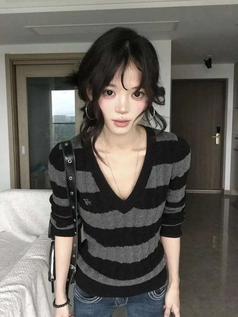 V Neck Vintage Striped Sweater Women Sexy Slim Long Sleeve Y2K Knitted Jumper American Retro Harajuku Letter Fall Pullover voguable