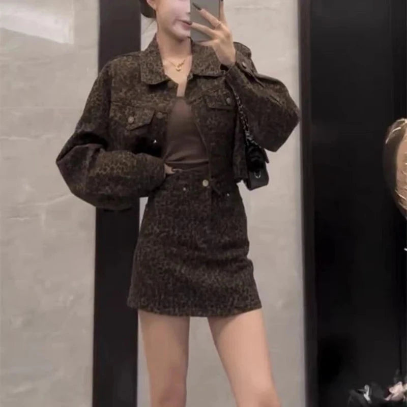 Y2K Cropped Leopard Denim Jacket Women Vintage Streetwear Long Sleeve Slim Short Coat American Harajuku Female Hip Hop Tops voguable