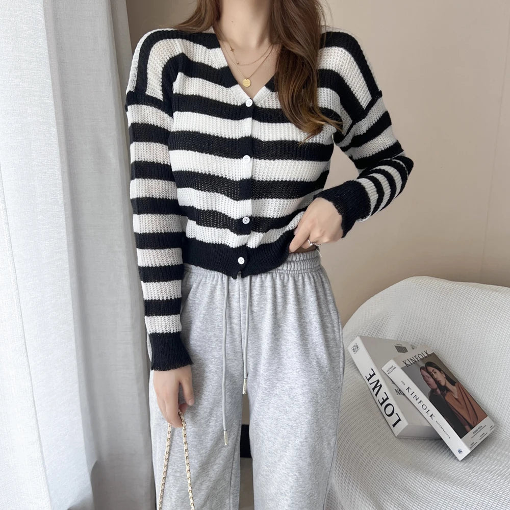 Women Striped Knit Cardigan Button Front Long Sleeve V-neck Crop Sweater Jacket Comfy Knitwear French Chic Autumn Winter Outfit voguable