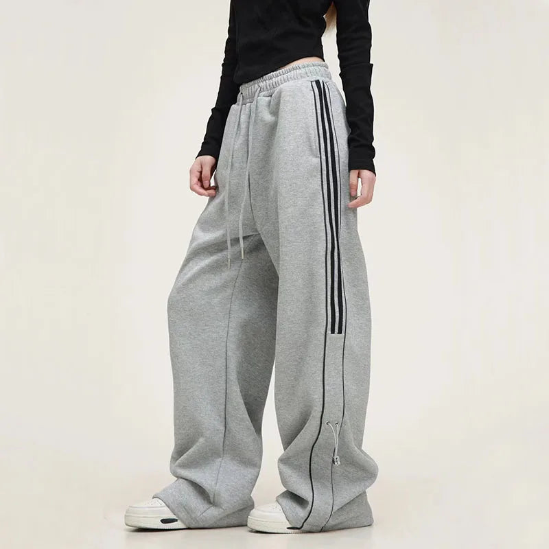Y2K Streetwear Cargo Pants Women High Waist Baggy Oversize Parachute White Sweatpants Ladies Korean Hip Hop Wide Leg Joggers voguable