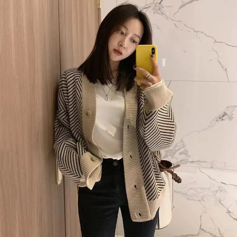 Women's Sweater Button Down V-Neck Striped Cardigan Knitted Tops Single Breasted Autumn Winter Casual Chic Knitwear Outfit voguable