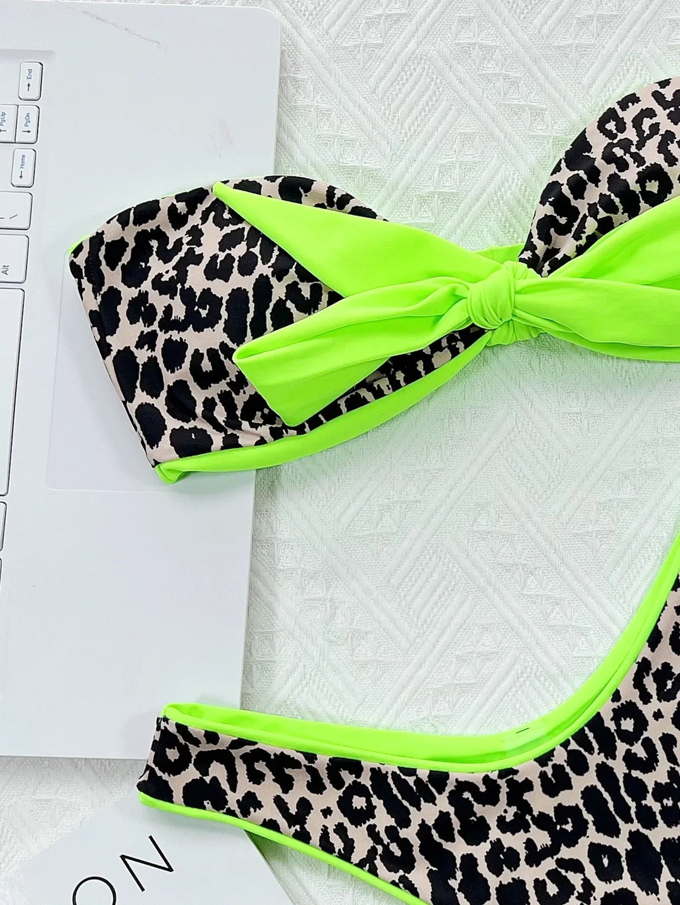 Voguable  Sexy Neon Green Leopard Print Contrast Bikini Front Tie Bandeau Push Up Bra 2 Piece Swimsuit Bathing Suit Bikini Set Summer voguable