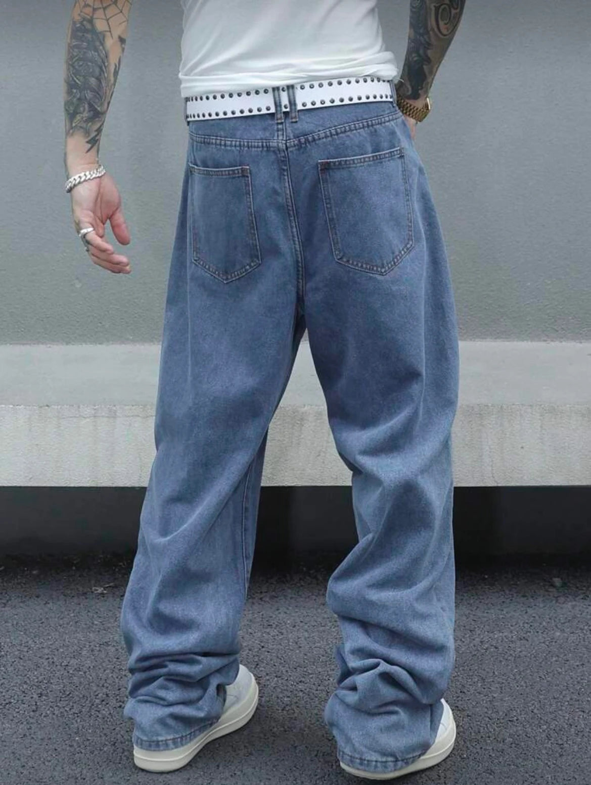 Voguable  Men's Vintage Loose-Fit Washed Blue Jeans, Wide Leg Straight Leg Denim Pants, Casual Retro Style, Light Blue, All-Season Comfort voguable