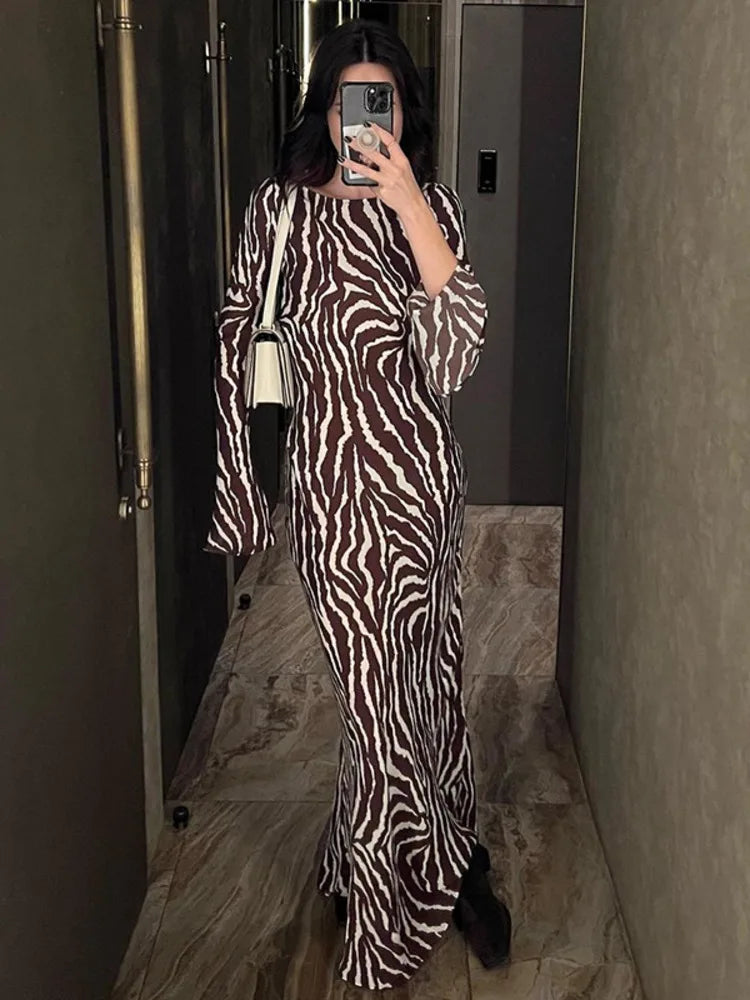 Ladies Elegant Floral Print Flare Sleeve Chiffon Maxi Dress Summer Women O Neck Printing Slim Beach Holiday Party Dress Vestido voguable