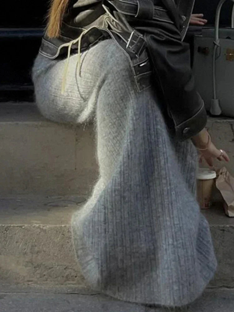 TARUXY Knitted High Waist Long Skirts For Women 2024 Retro Casual Loose Maxi Skirt Women's Autumn Winter Elegant Skirt Female voguable