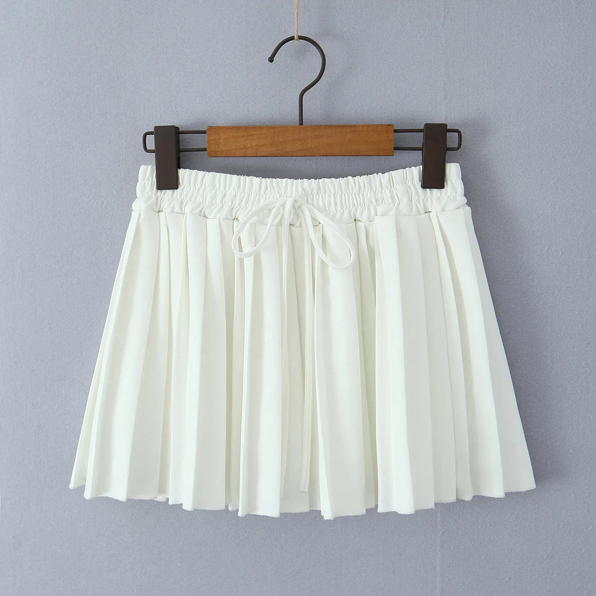 2025 Fashion Sweet New Skirt Solid Color All-match Pleat Skirt Korea Chic Elastic Waist Summer Short Skirt Female Clothing voguable