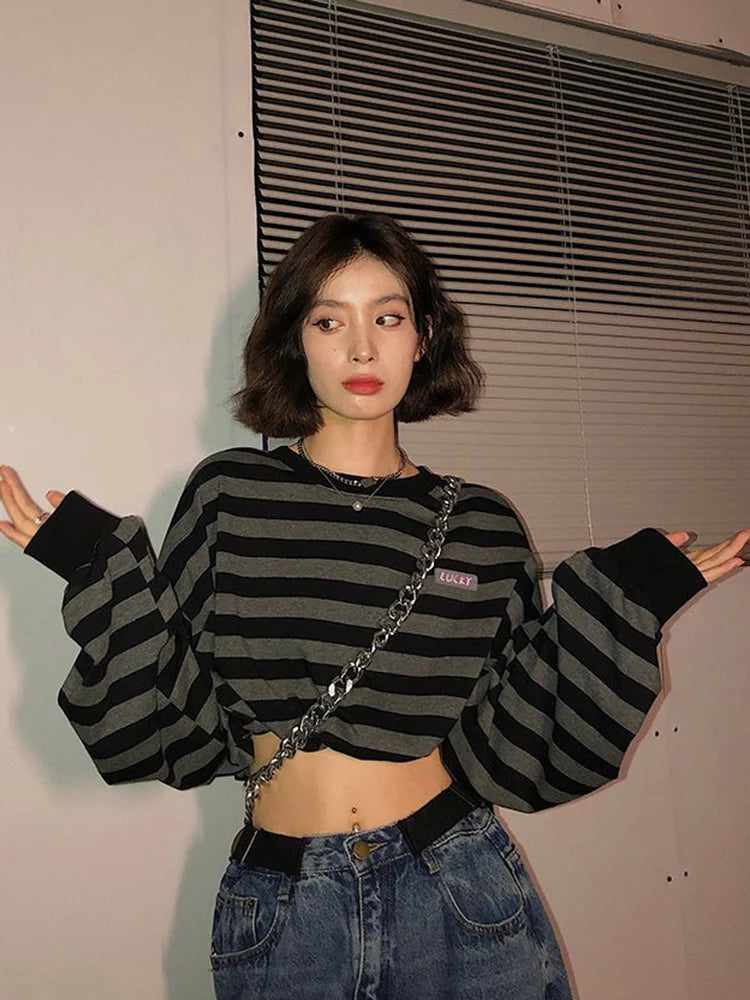 Voguable Sexy Cropped Y2K Striped Sweatshirts Women Harajuku Gothic Tops Vintage Streetwear Casual Bf Oversize Long Sleeve Pullover voguable