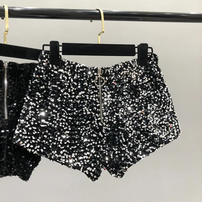 Voguable  Whole Body The New Sparkling Sequins Shorts Women Short Zipper Nightclub Woman Slim Fit for Silver and Black   Sexy Shorts voguable
