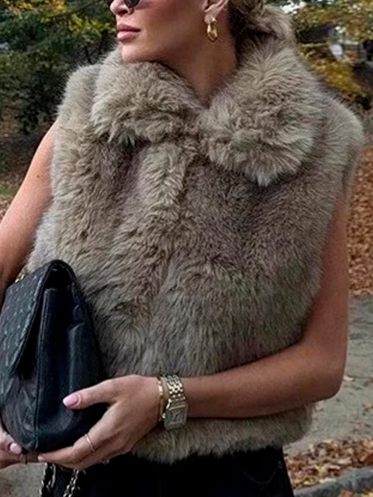 Voguable  Sexy Faux Fur Sleeveless Vests for Women Cropped Jackets Fashion Slim Autumn Winter Thick Warm Furry Short Coats Female voguable