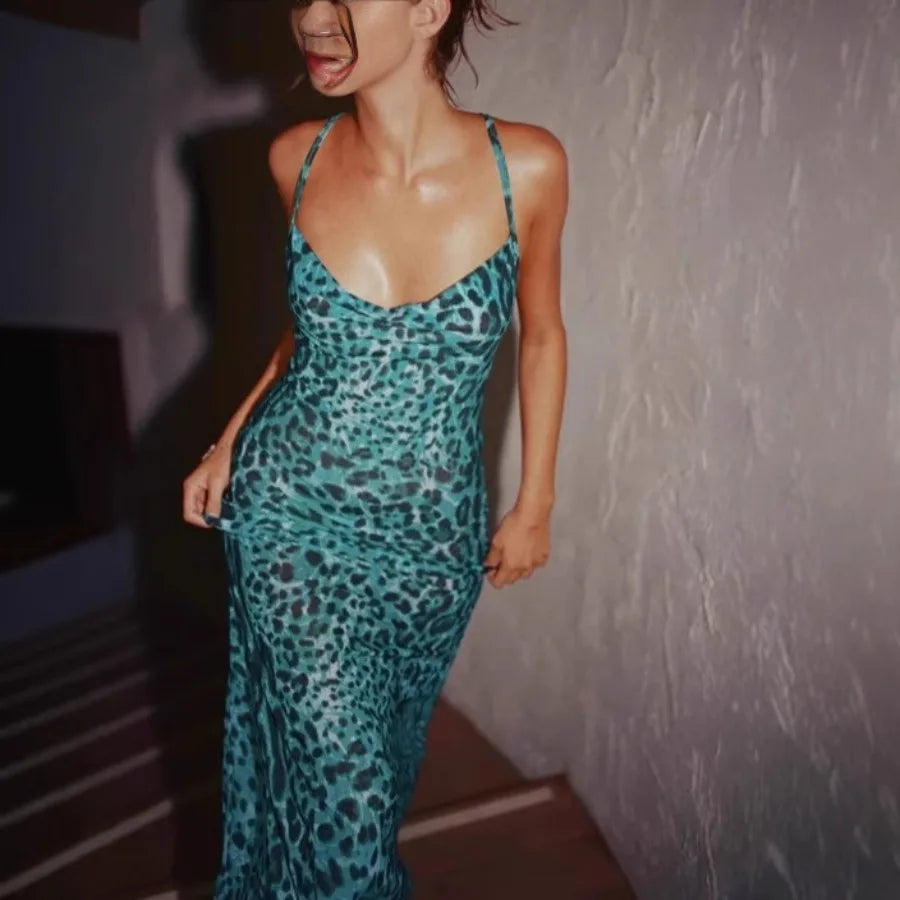 Voguable  European and American - summer thin sling fashion leopard print dress sexy V-neck strap-on slim skirt voguable