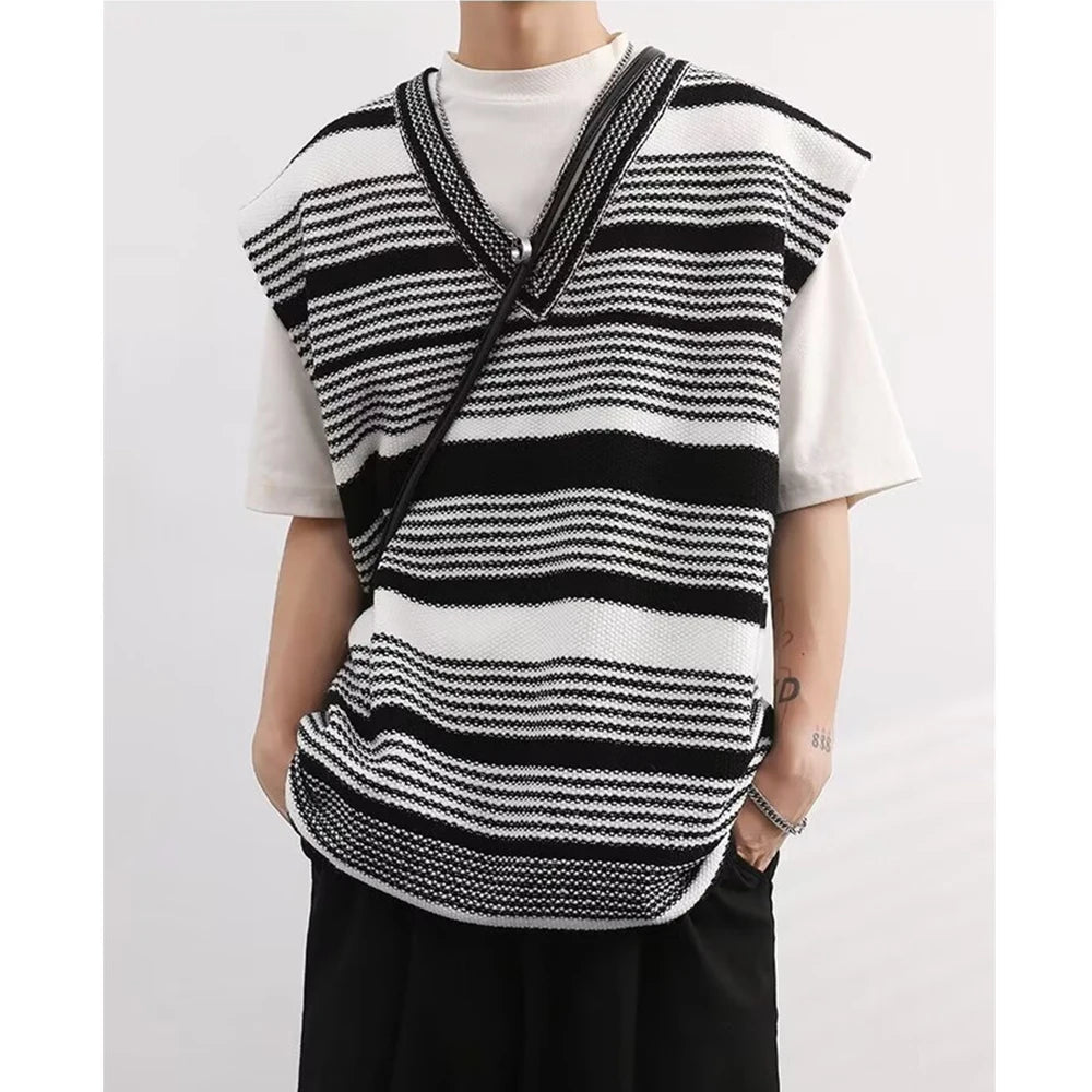 V-neck Striped Knitwear Men's Vest Autumn Pullover Sweater Sleeveless Blue Black voguable