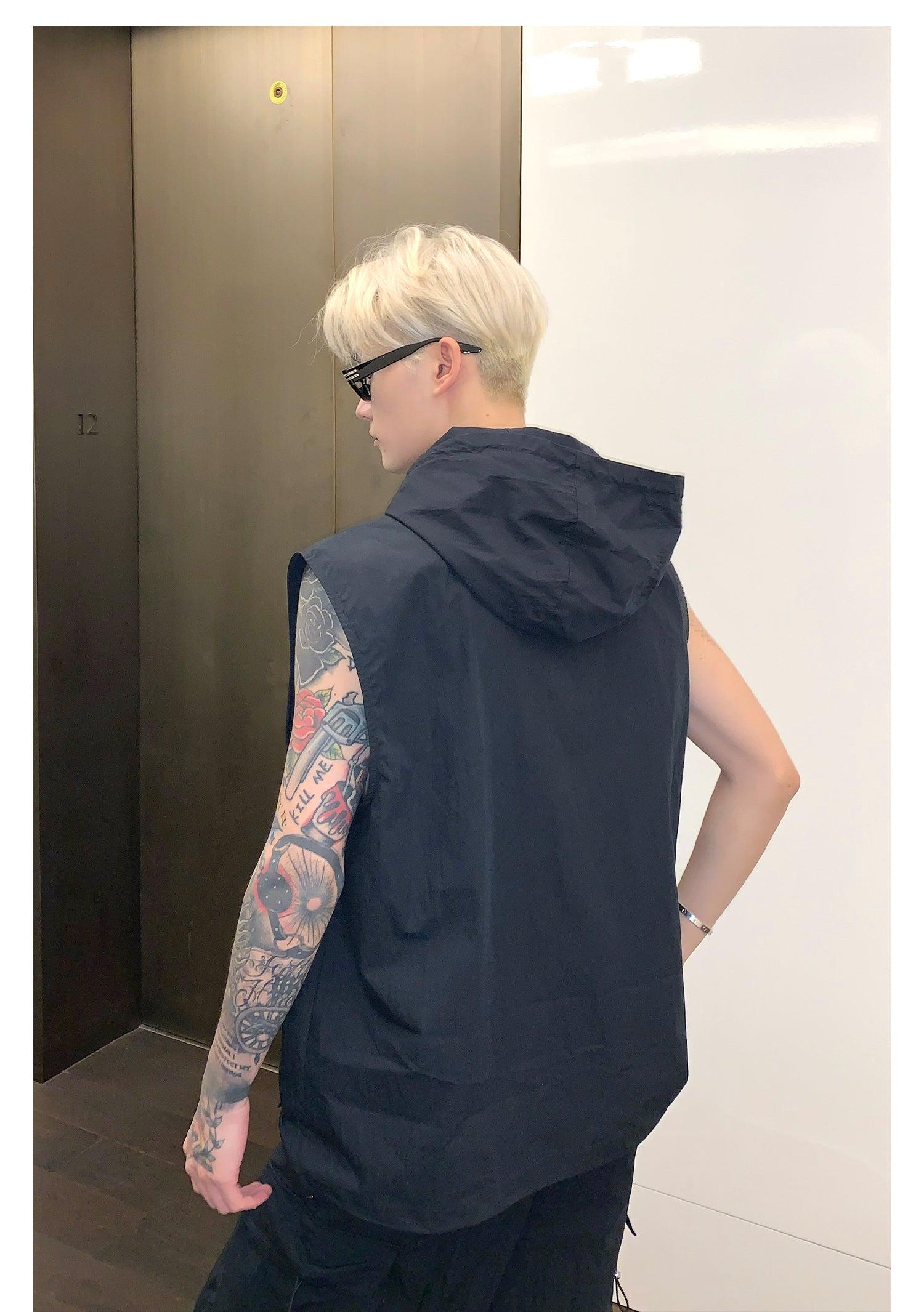 Sleeveless Hooded Nylon Jacket & Cargo Pants mysite