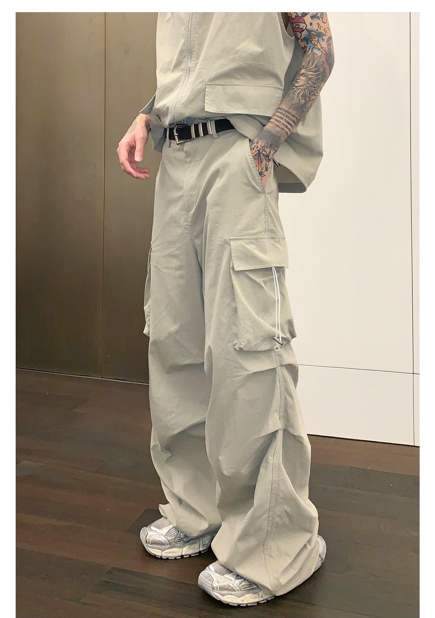 Sleeveless Hooded Nylon Jacket & Cargo Pants mysite