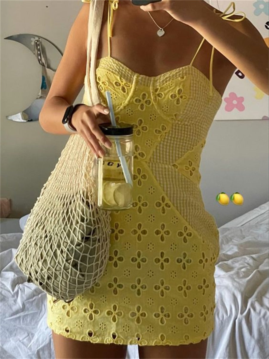 Voguable  Women Yellow Lace Trim Spaghetti Strap Bodycon Mini Dress Romantic Lady Backless Sleeveless Party Club Sexy Dress voguable